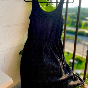 MOSSIMO CUTE BLACK DRESS - M